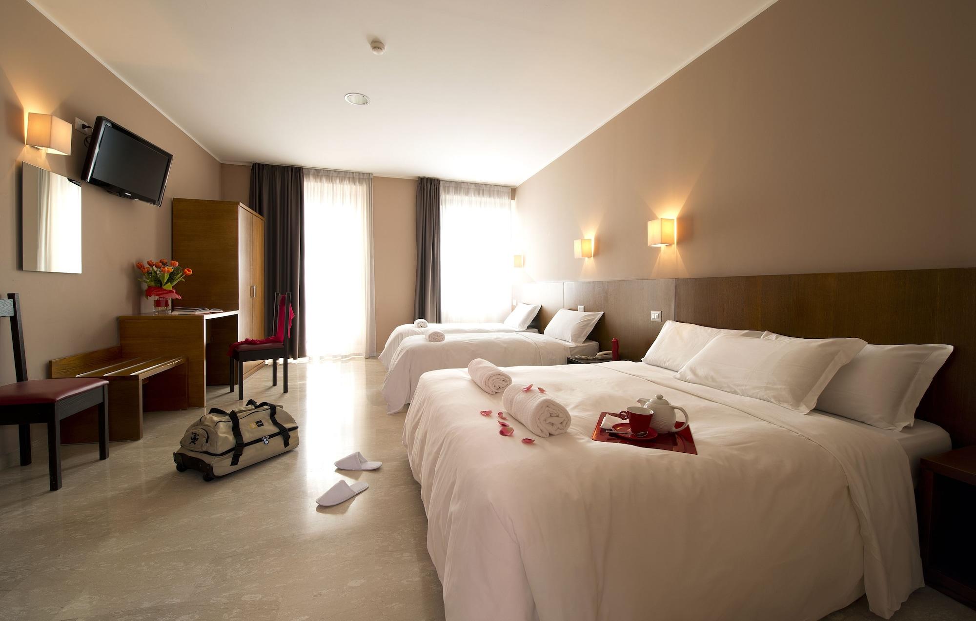 Oasi Village Hotel Milano Esterno foto