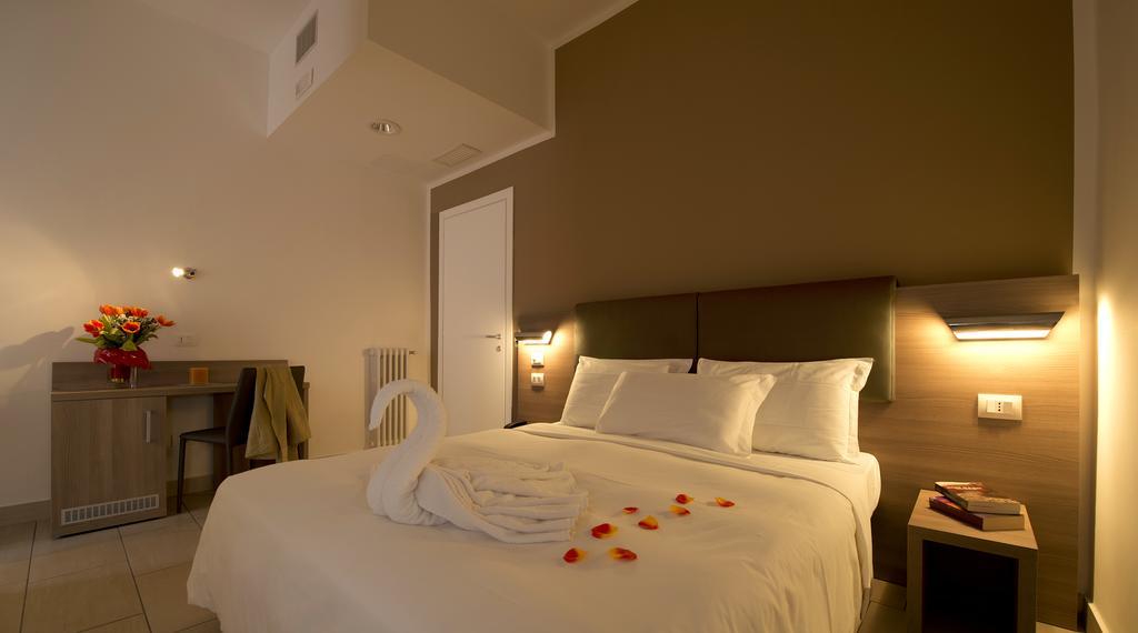 Oasi Village Hotel Milano Esterno foto